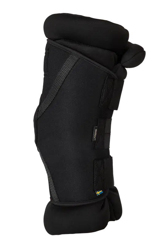 Achat Tapis CSO Noir pour Chevaux de Back On Track Taille Cheval Taille Cheval