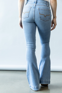 Jennifer Light Wash Jeans