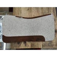 Load image into Gallery viewer, Natural 5 Star Saddle Pad with Gullet Cut Out - FG Pro Shop Inc.
