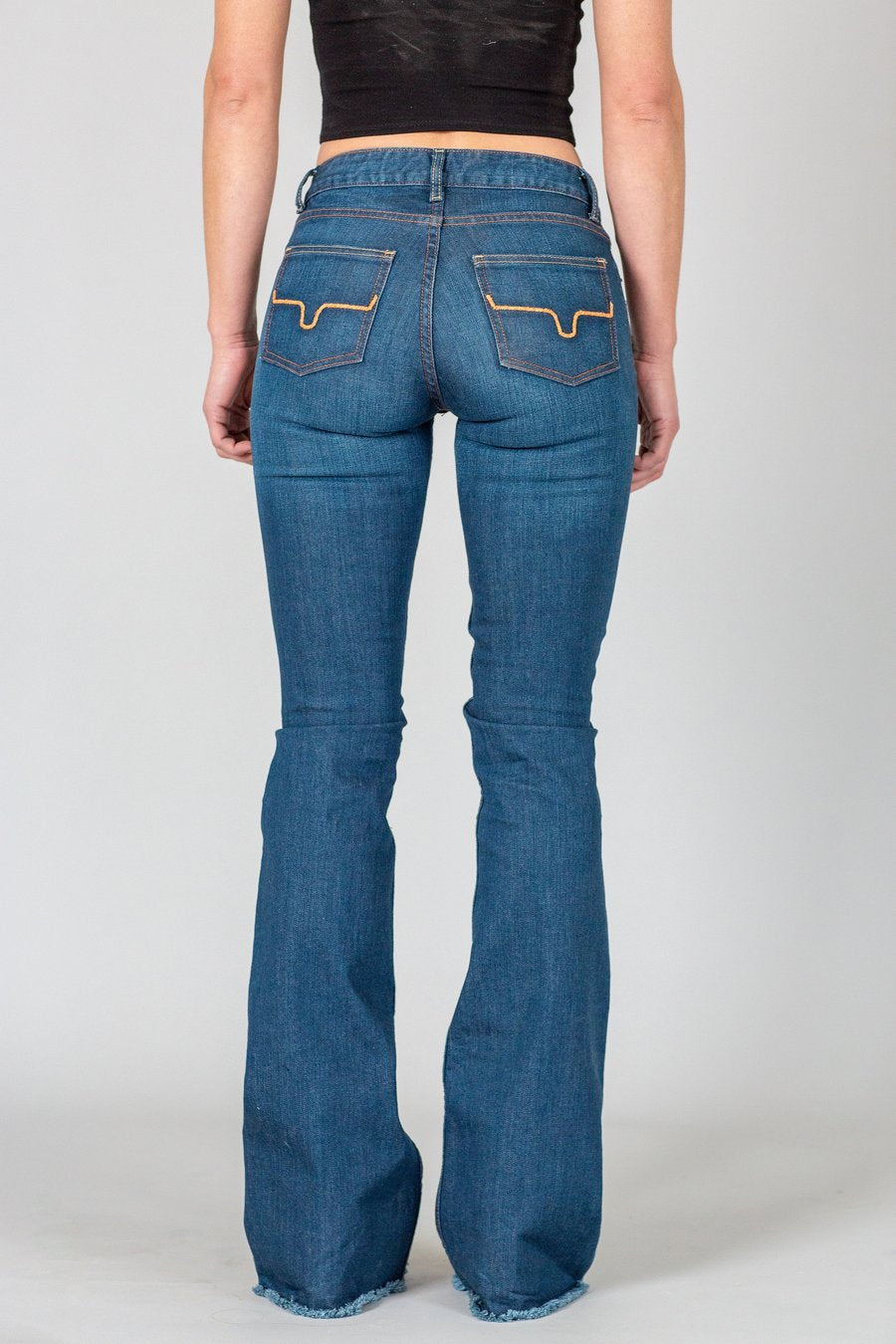 Lola Raw Hem Jeans – FG Pro Shop Inc.