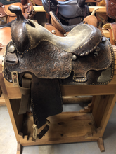 Load image into Gallery viewer, Used 15&#39;&#39; Billy Cook Reining Saddle - FG Pro Shop Inc.

